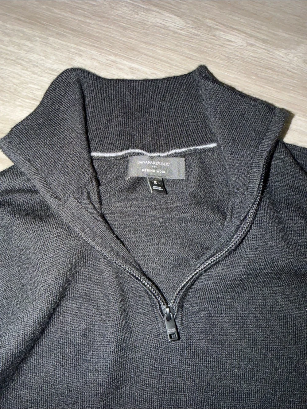 Banana republic merino quarter zip sweater